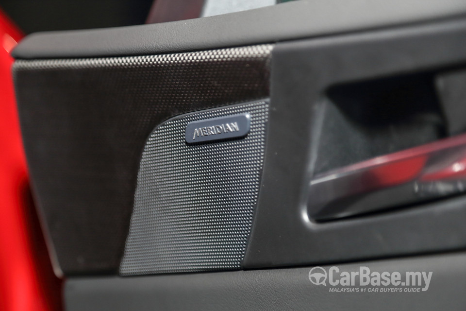 Jaguar XE X760 (2016) Interior
