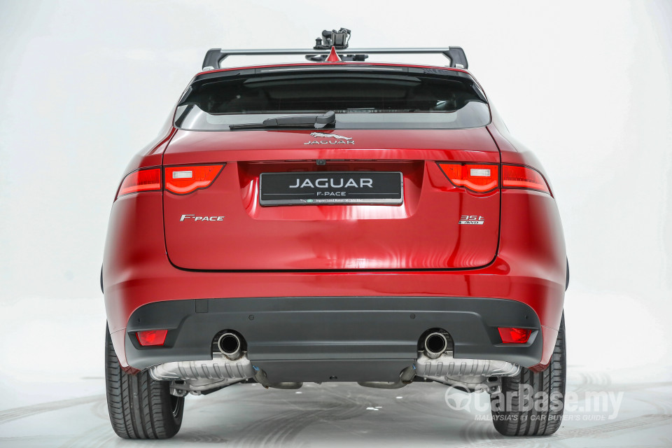 Jaguar F-Pace X761 (2016) Exterior