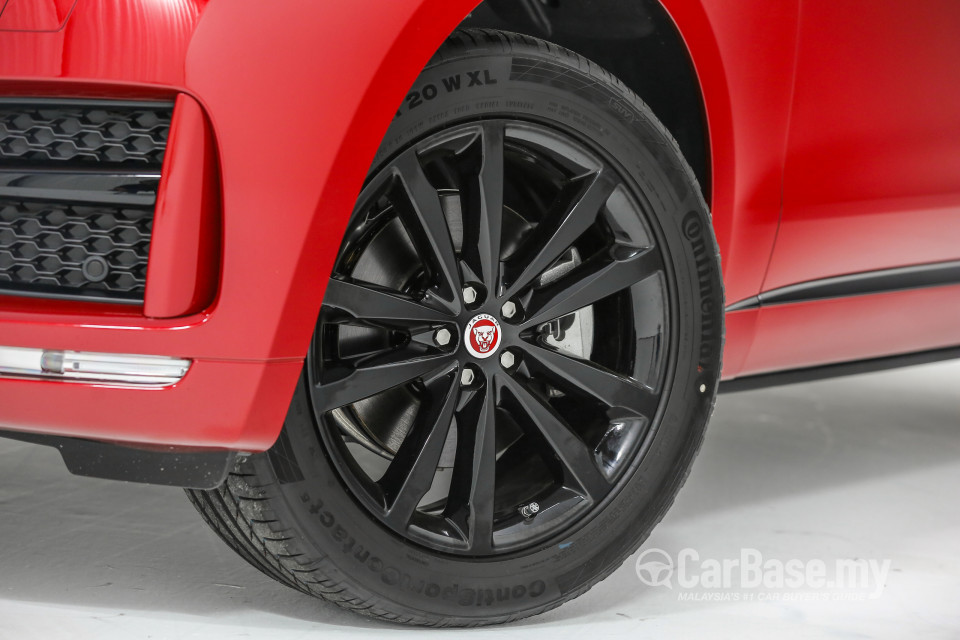 Jaguar F-Pace X761 (2016) Exterior