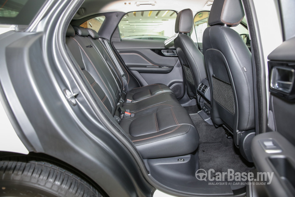 Jaguar F-Pace X761 (2016) Interior