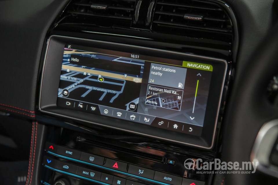 Jaguar F-Pace X761 (2016) Interior