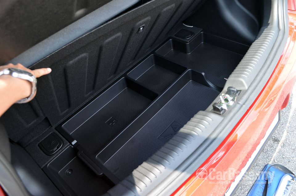 Kia Picanto TA (2013) Exterior