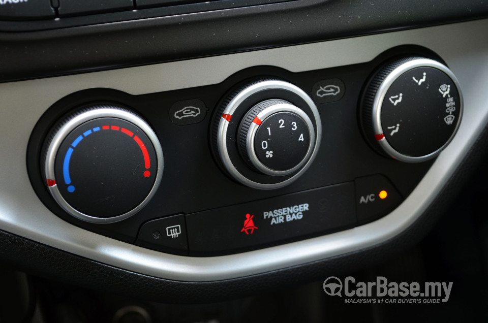 Kia Picanto TA (2013) Interior