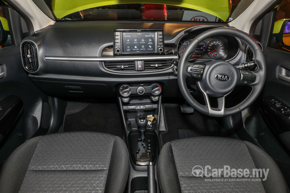 Kia Picanto JA (2018) Interior