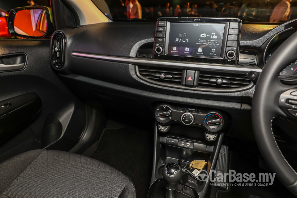 Kia Picanto JA (2018) Interior