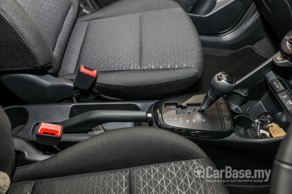 Kia Picanto JA (2018) Interior