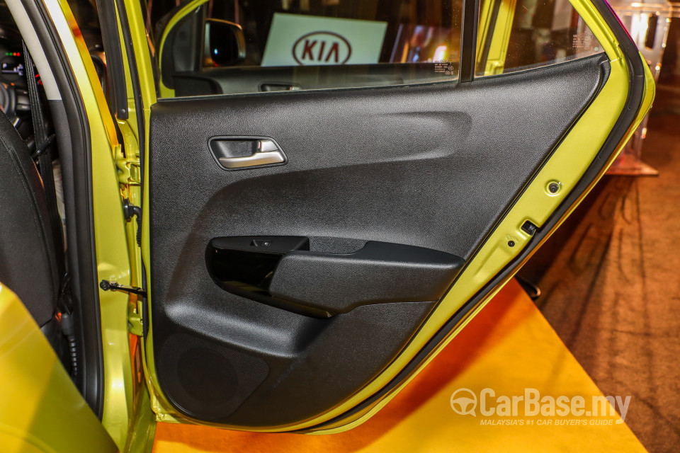 Kia Picanto JA (2018) Interior
