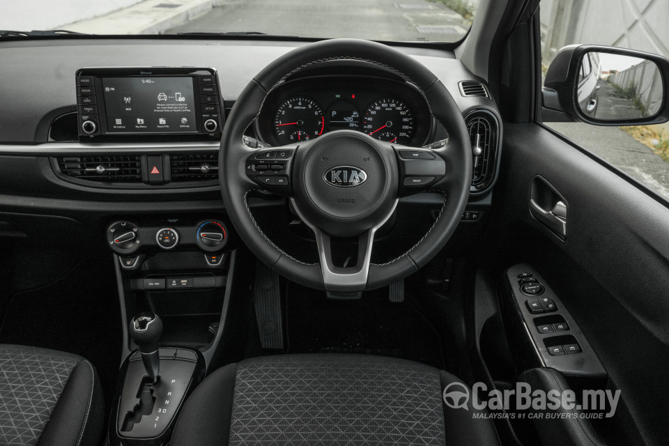 Kia Picanto JA (2018) Interior