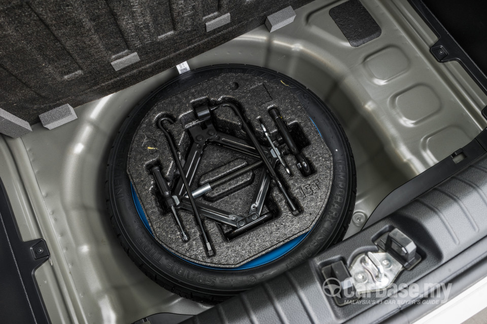 Kia Picanto JA (2018) Interior