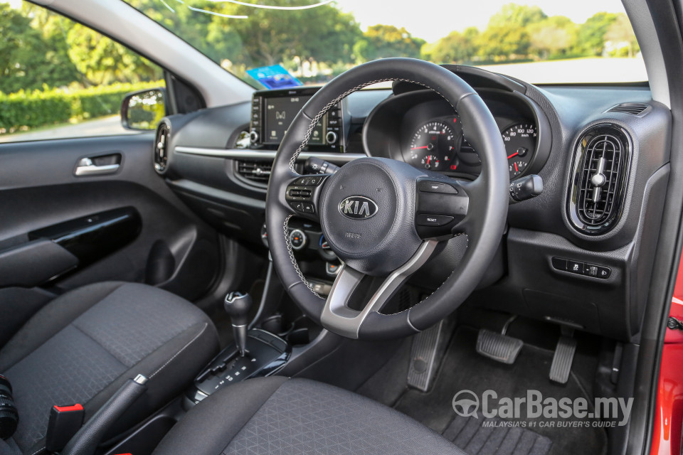 Kia Picanto JA (2018) Interior