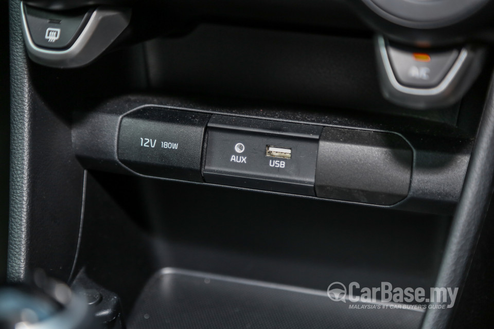 Kia Picanto JA (2018) Interior
