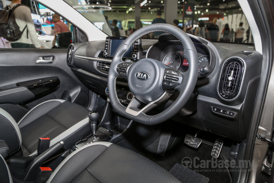 MINI Countryman F60 LCI (2021) Interior