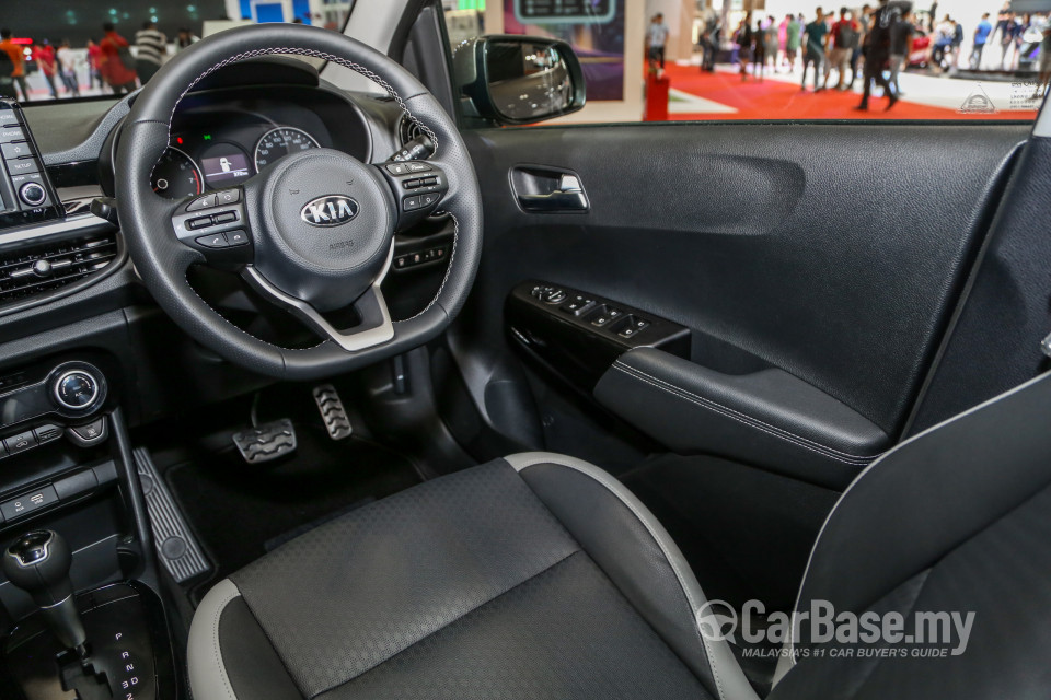 Kia Picanto JA (2018) Interior