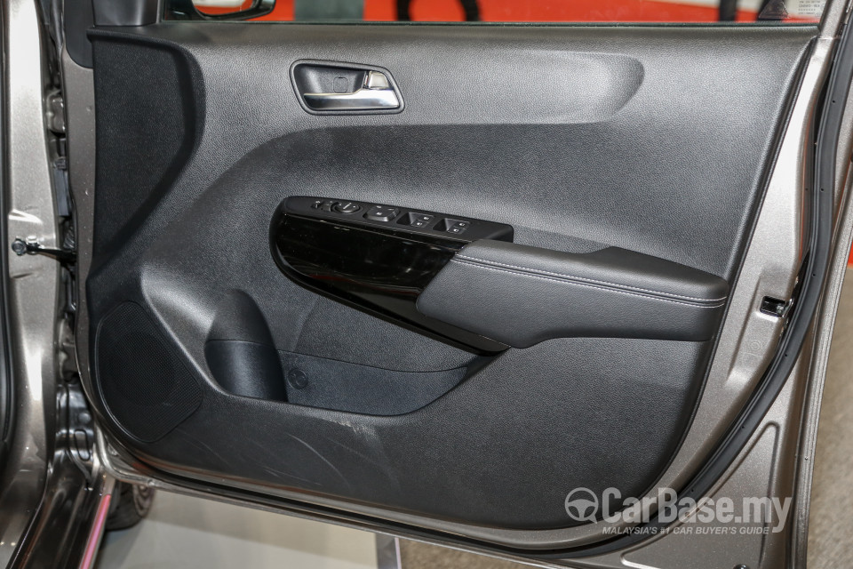 Kia Picanto JA (2018) Interior