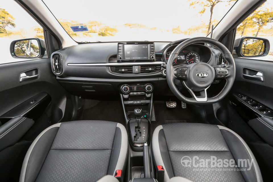 Kia Picanto JA (2018) Interior