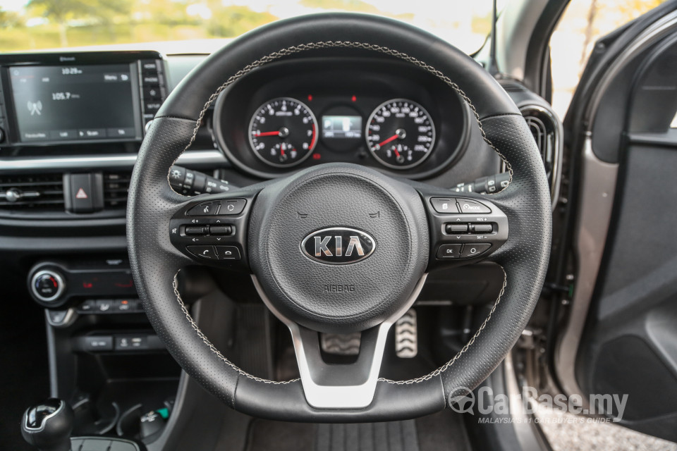 Kia Picanto JA (2018) Interior