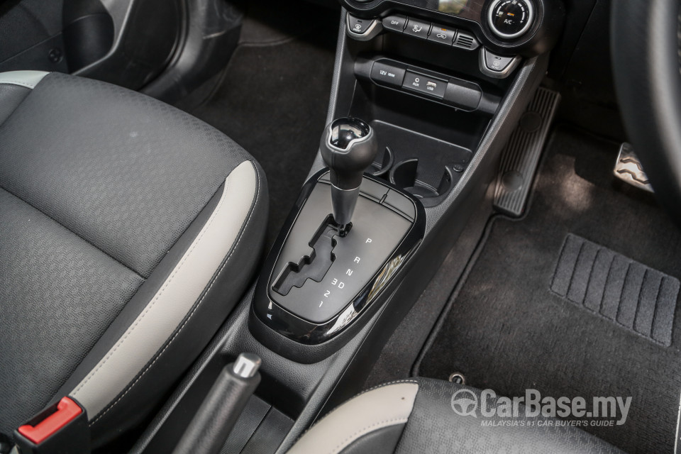 Kia Picanto JA (2018) Interior