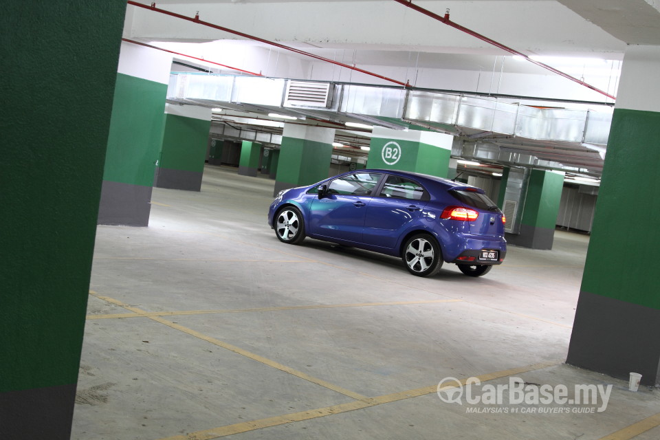 Kia Rio UB (2013) Exterior