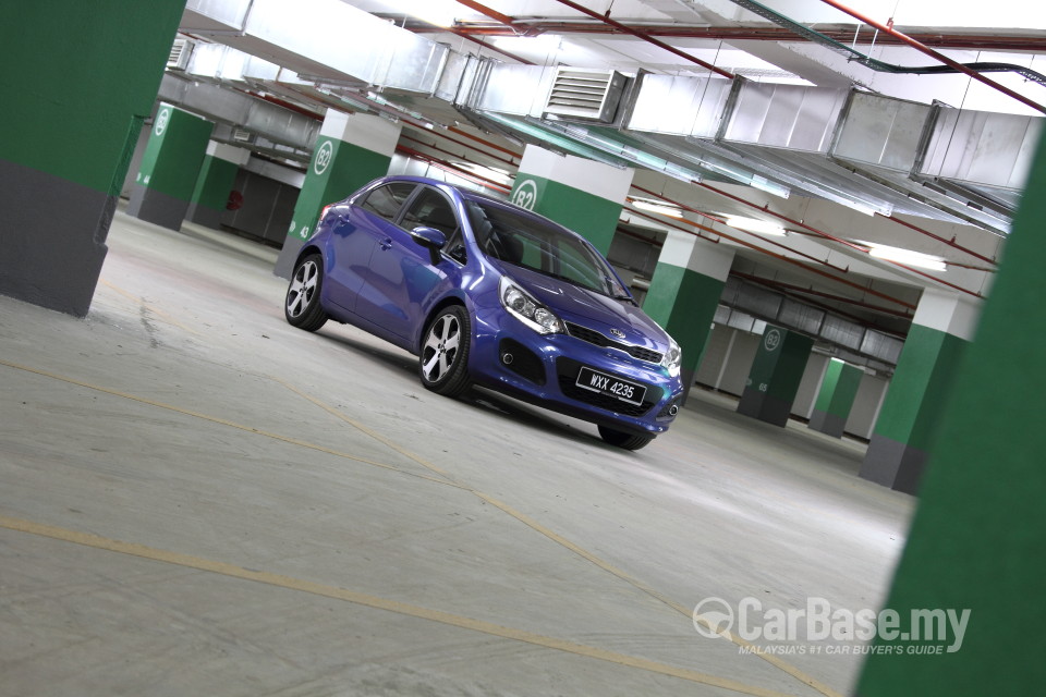 Kia Rio UB (2013) Exterior