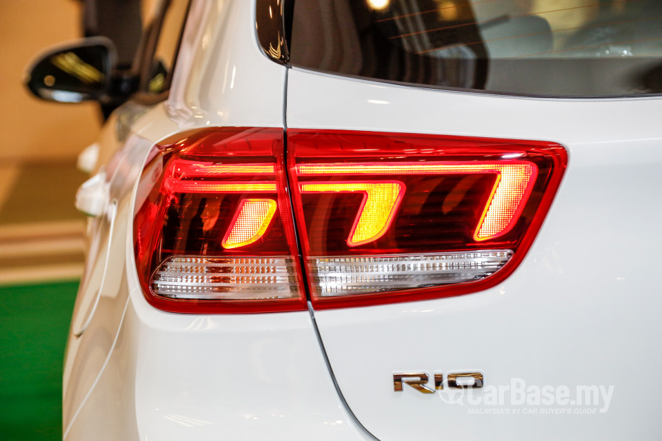 Kia Rio YB (2017) Exterior