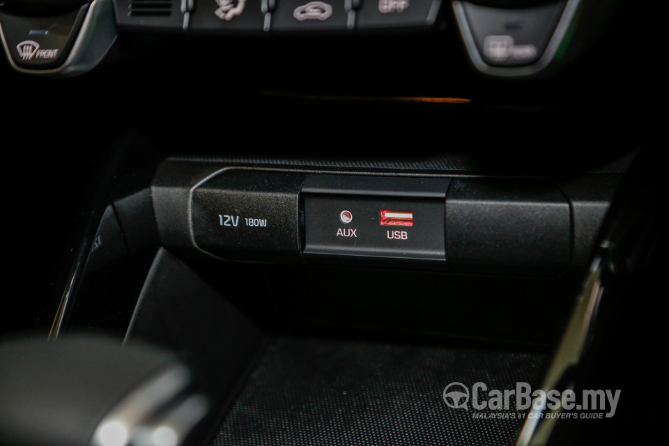 Kia Rio YB (2017) Interior