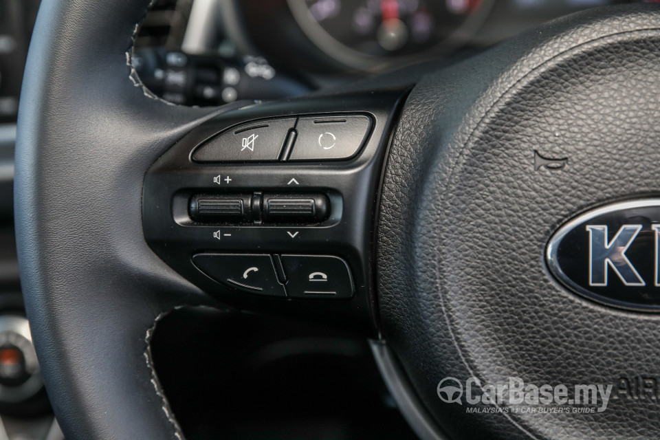 Kia Rio YB (2017) Interior