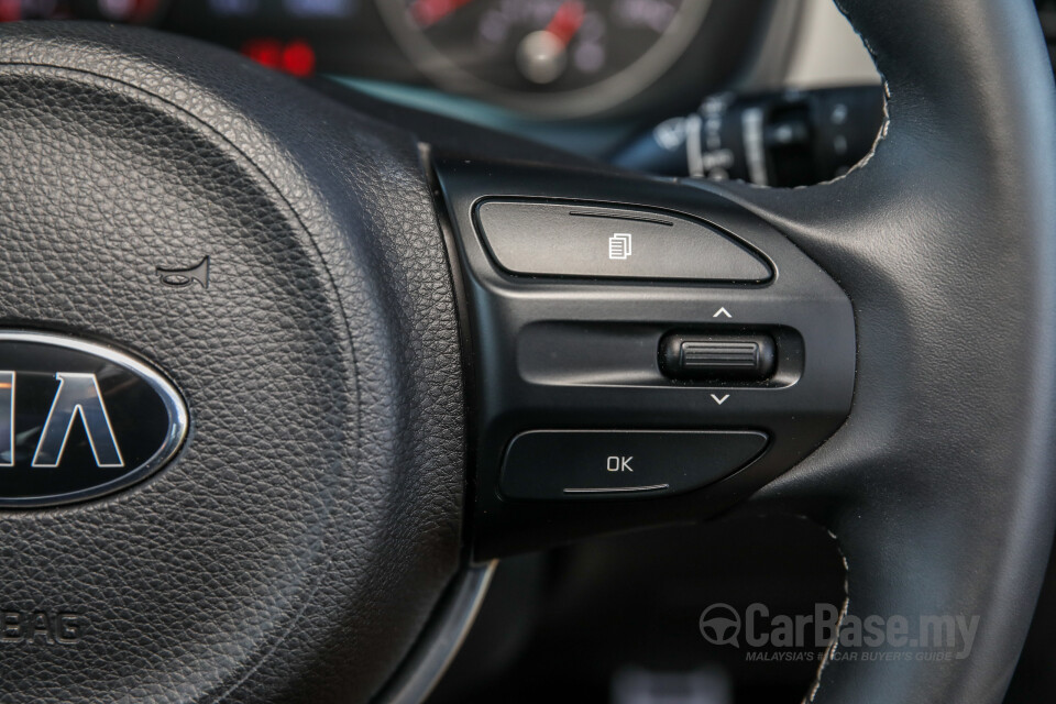 BMW i4 G26 (2022) Interior