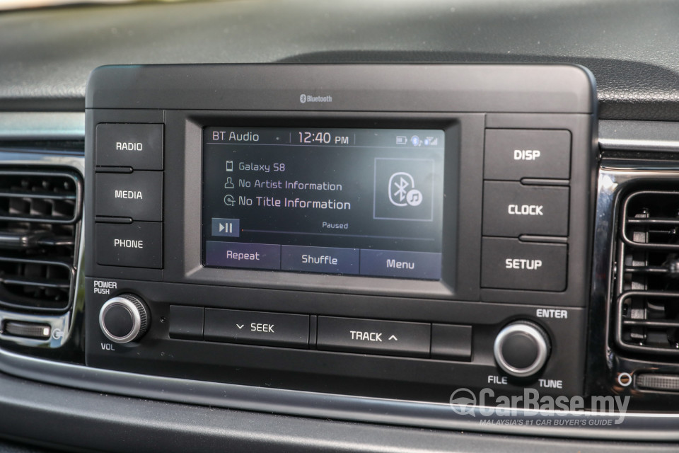 Kia Rio YB (2017) Interior