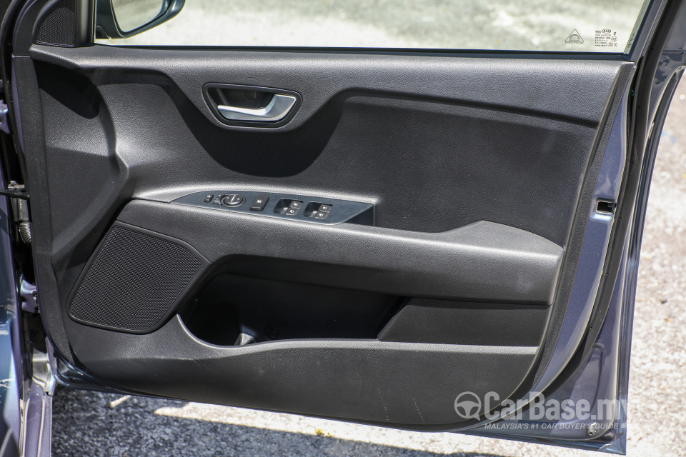 Kia Rio YB (2017) Interior