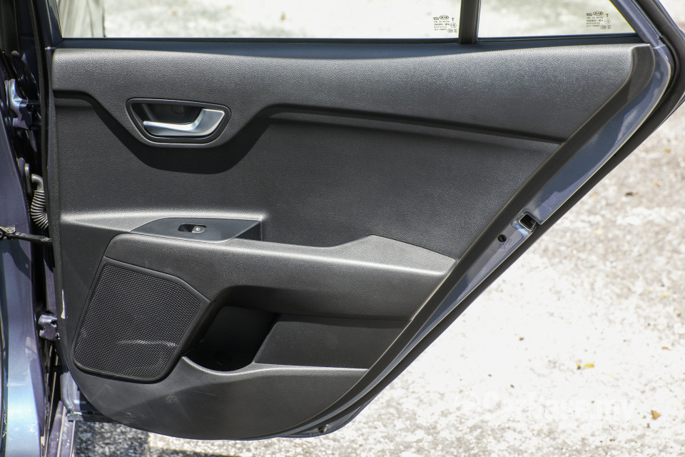 Kia Rio YB (2017) Interior