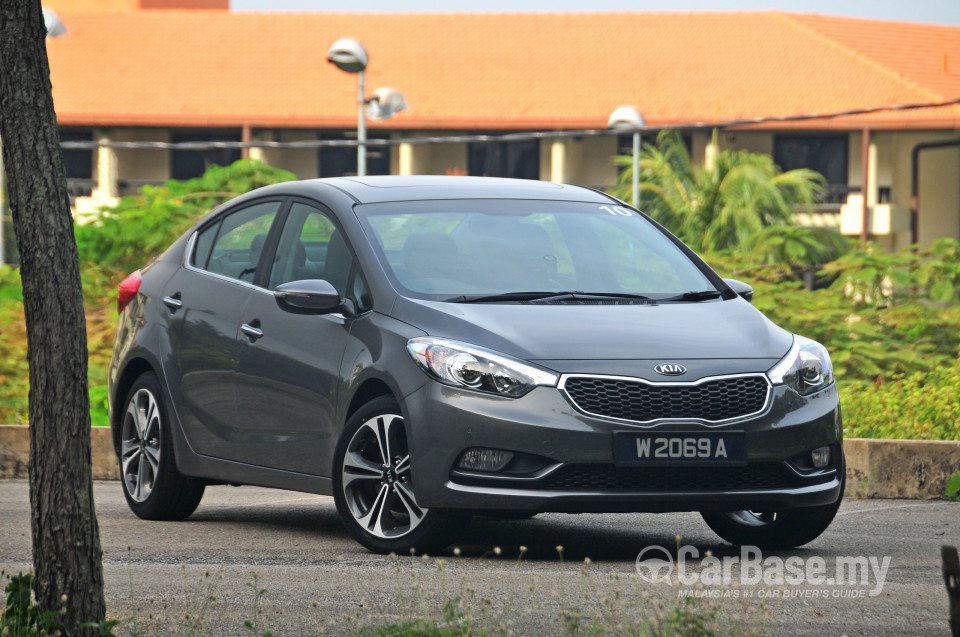 Kia Cerato YD (2013) Exterior