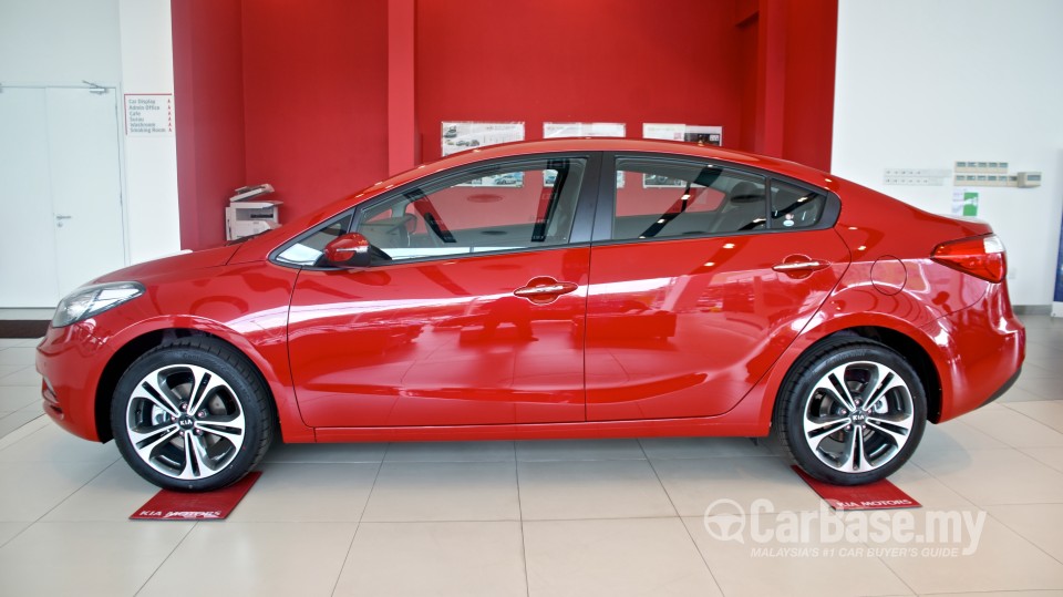 Kia Cerato YD (2013) Exterior