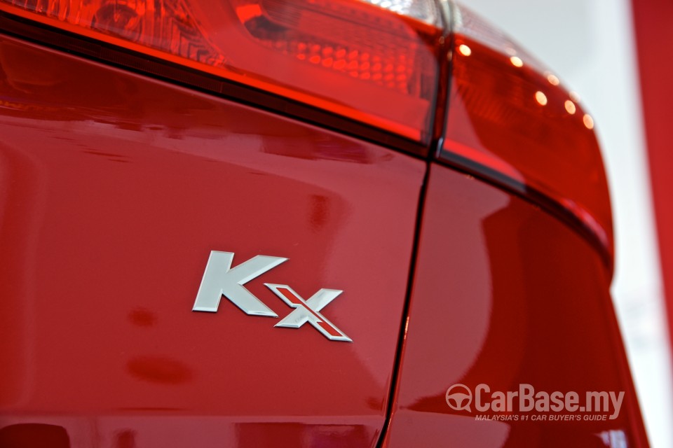 Kia Cerato YD (2013) Exterior