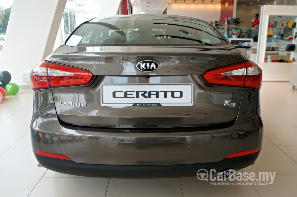 Kia Cerato YD (2013) Exterior