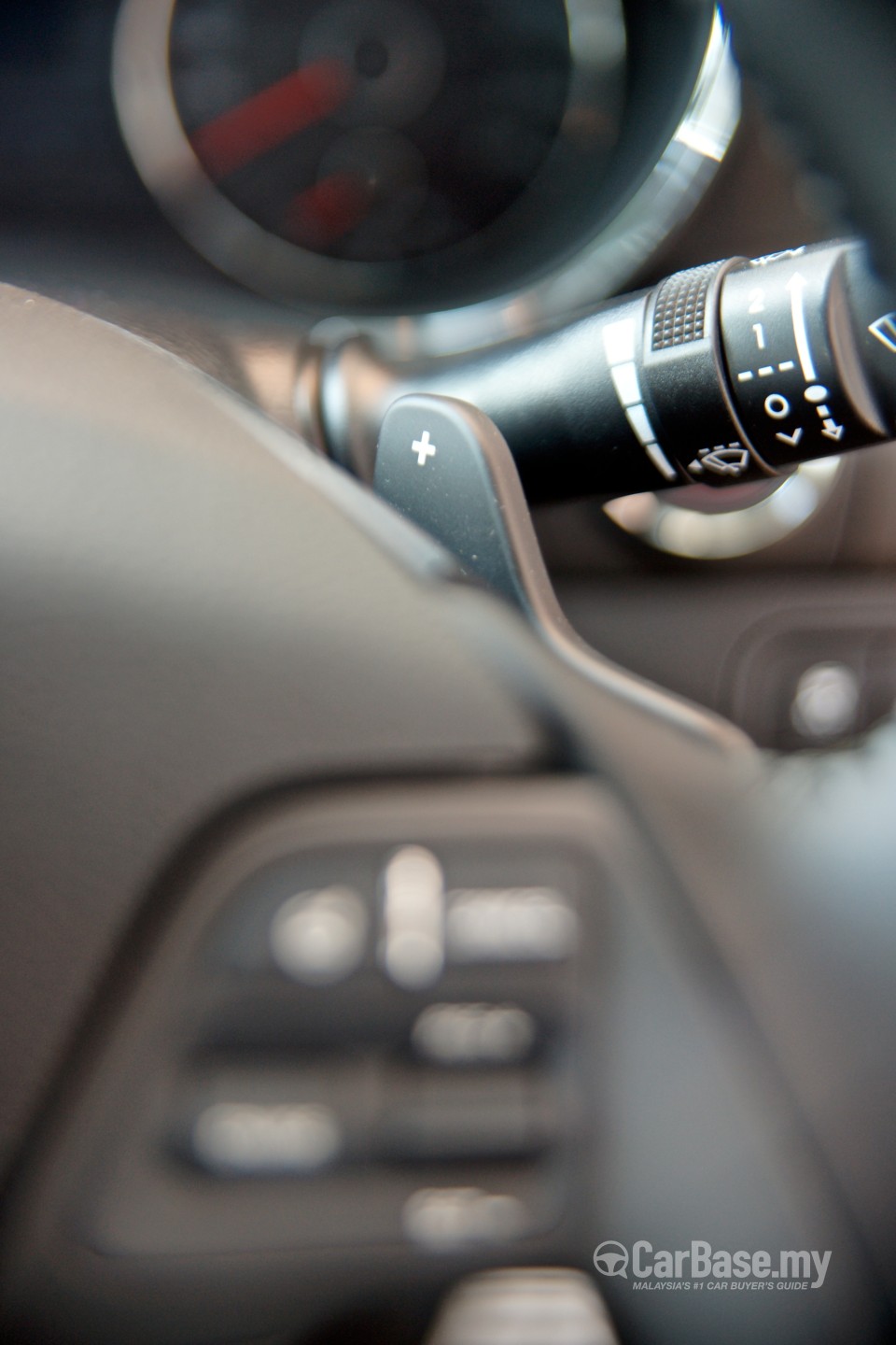 Kia Cerato YD (2013) Interior