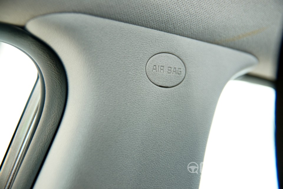 Kia Cerato YD (2013) Interior