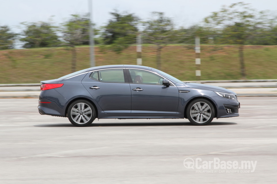 Kia Optima TF Facelift (2014) Exterior
