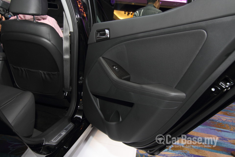 Kia Optima TF Facelift (2014) Interior