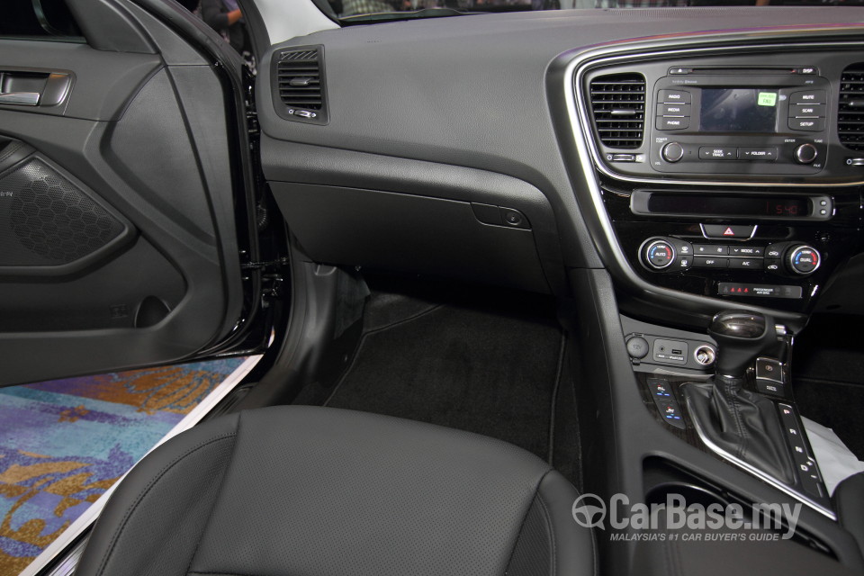 Kia Optima TF Facelift (2014) Interior