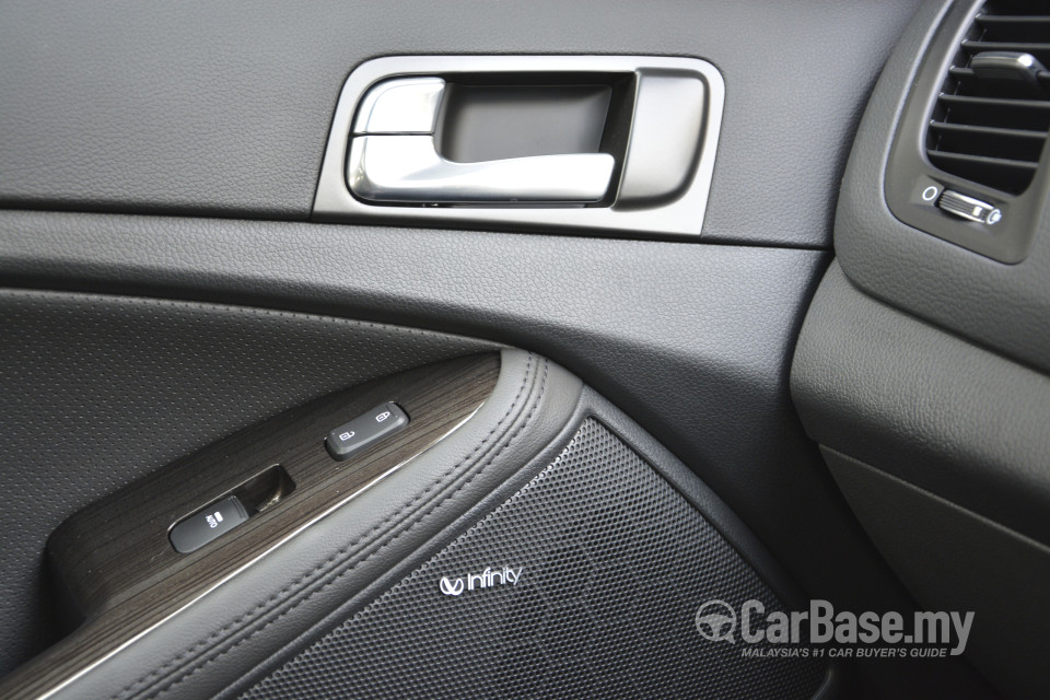 Kia Optima TF Facelift (2014) Interior