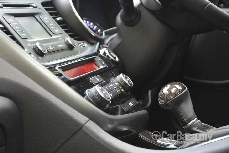 Kia Optima TF Facelift (2014) Interior