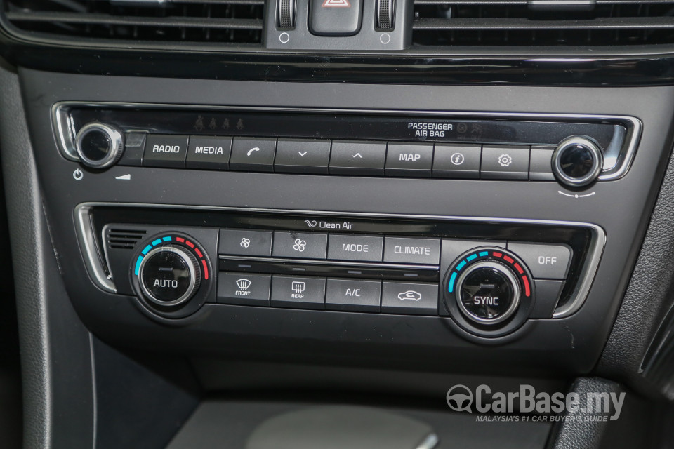 Kia Optima JF (2017) Interior