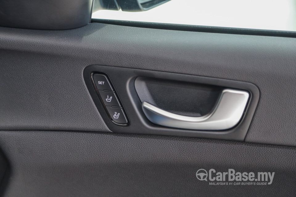 Kia Optima JF (2017) Interior