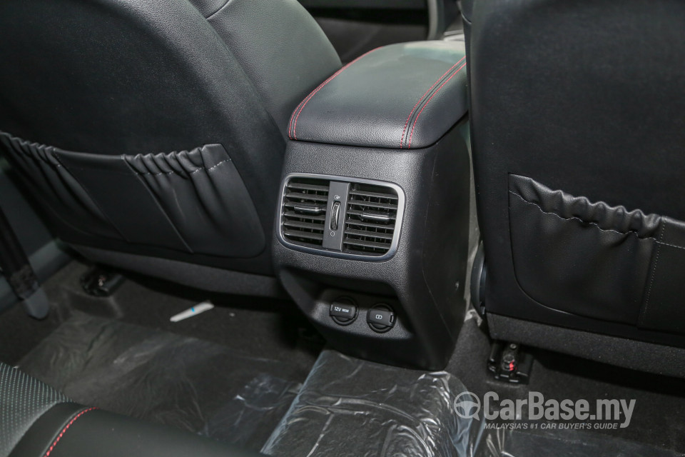 Kia Optima JF (2017) Interior