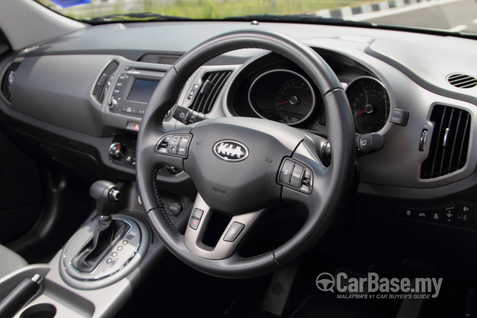 Kia Sportage SL Facelift (2014) Interior