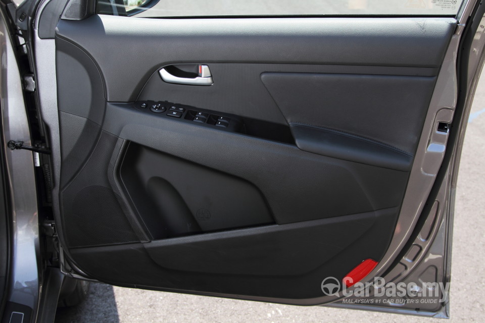 Kia Sportage SL Facelift (2014) Interior