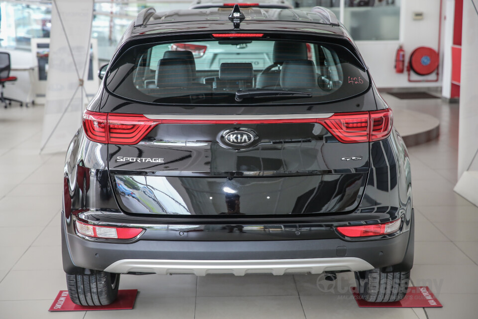 Subaru Outback BN (2015) Exterior