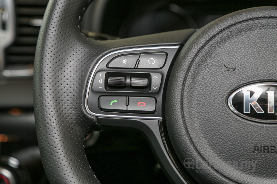 Mitsubishi ASX Mk1 Facelift (2013) Interior