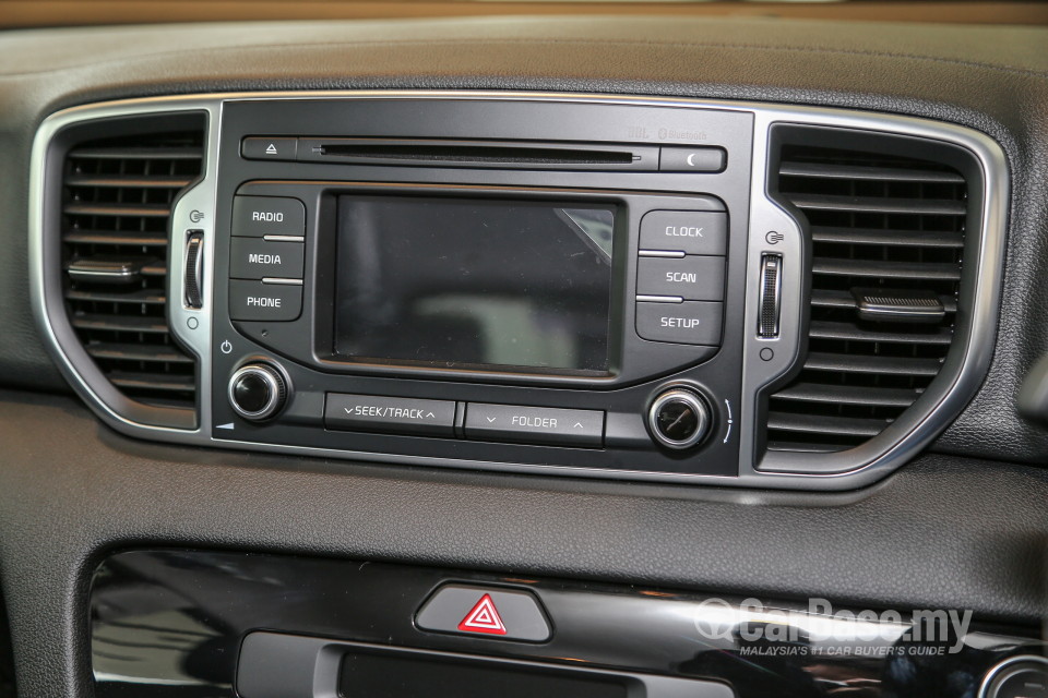 Kia Sportage QL (2016) Interior