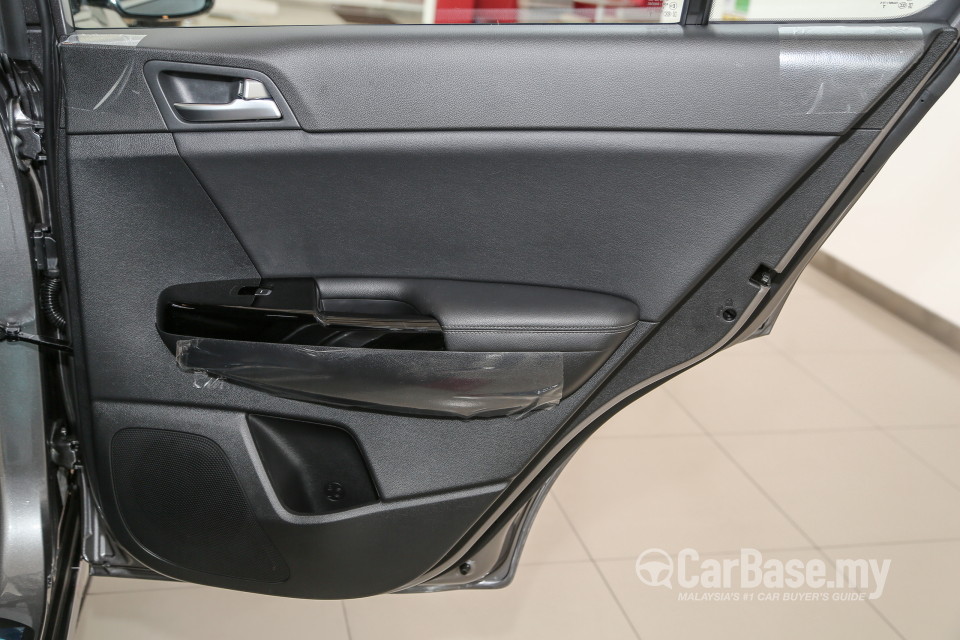 Kia Sportage QL (2016) Interior
